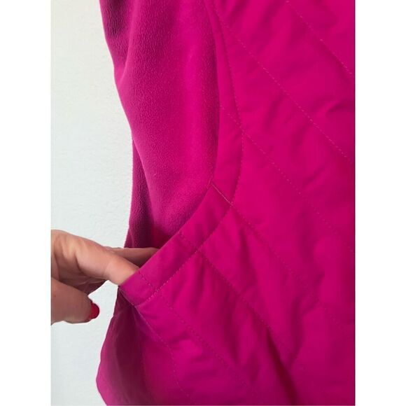 Women’s Columbia Quilted Vest - Picture 2 of 6